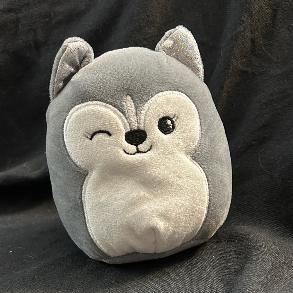 Husky Squishmallow